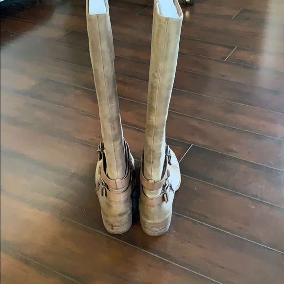 Knee High boots - Picture 5 of 6